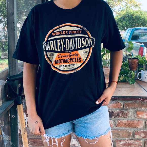 Harley-Davidson Tops - Vintage Harley Davidson shirt.